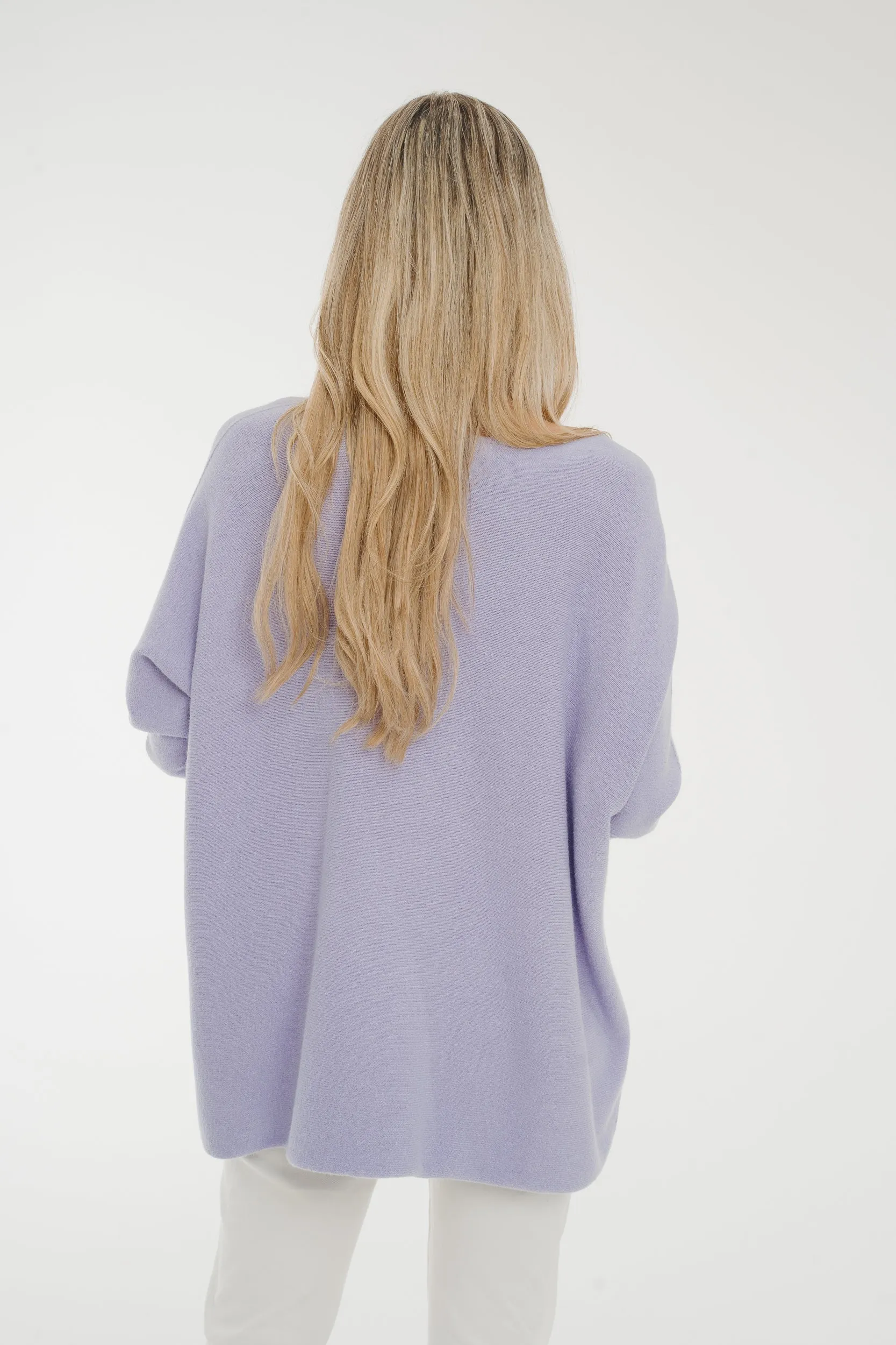 Amber V-Neck Jumper In Lilac