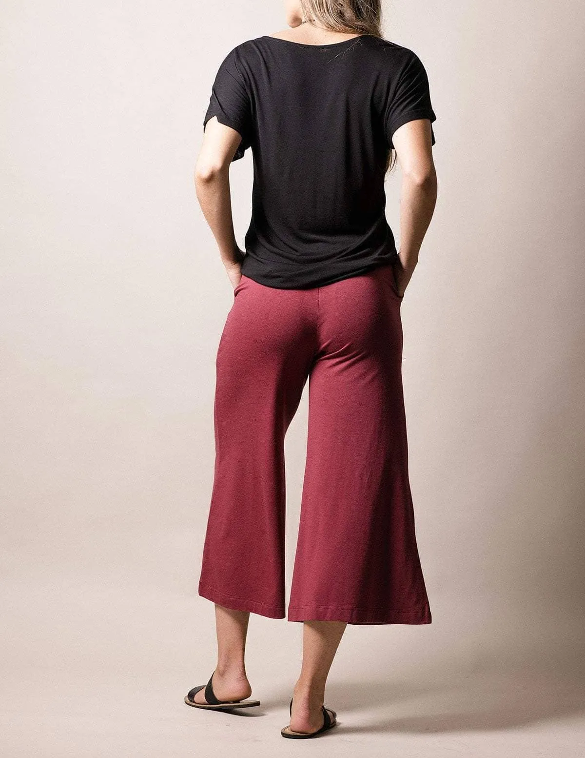 Bamboo Crop Pants - Tibetan Red