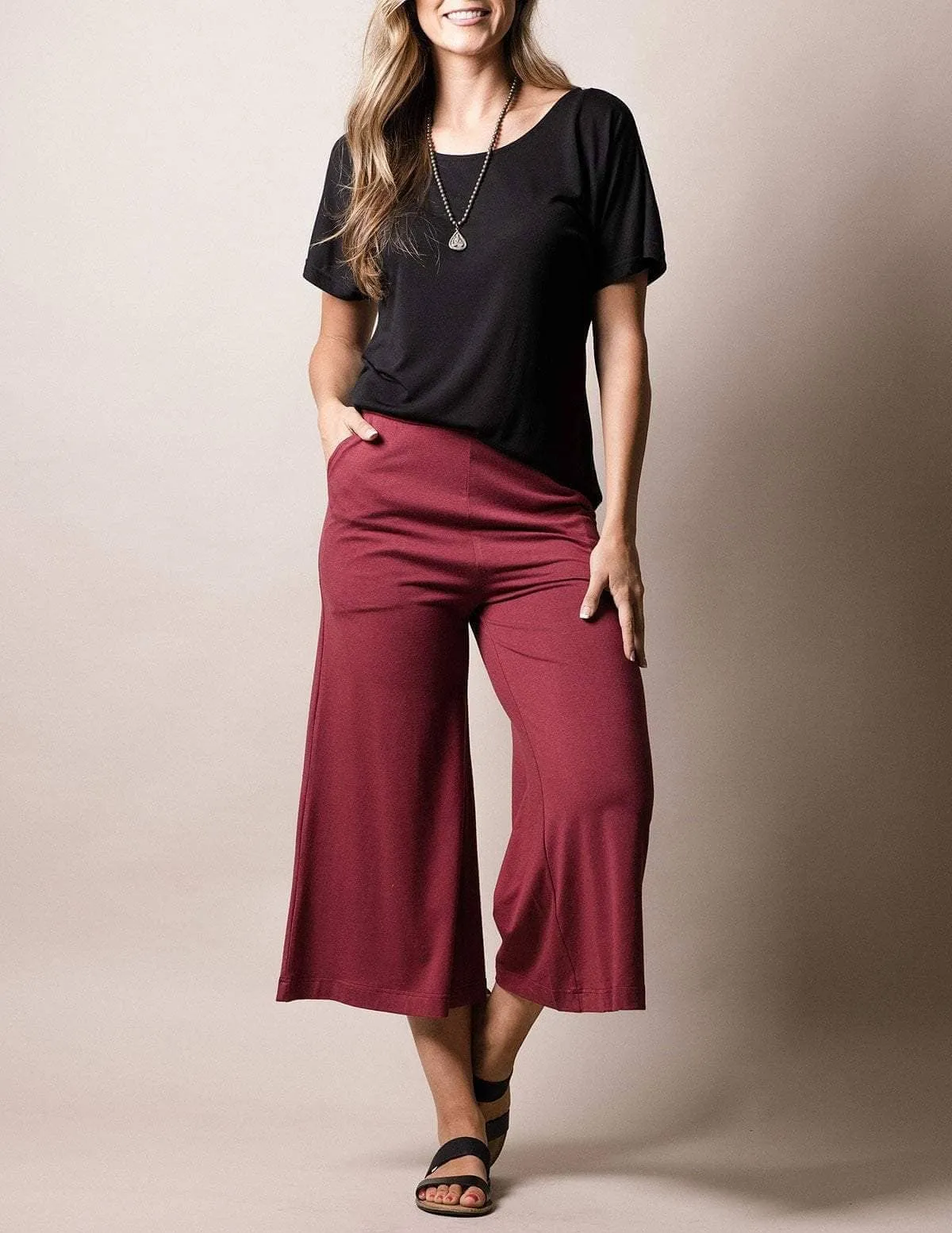 Bamboo Crop Pants - Tibetan Red