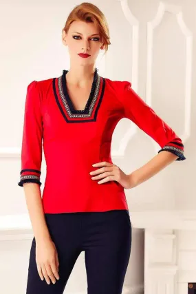 Camicia rossa - rifiniture nere con passamaneria - scollo a V - Fofy