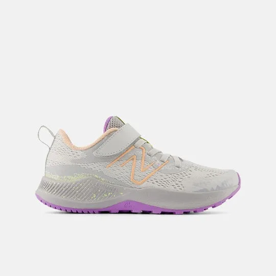 DynaSoft Nitrel v5 Bungee with Top Strap Trail Shoe - Grey Matter with Guava Ice and Purple Fade